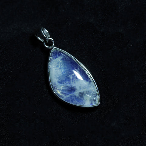 Moonstone Pendant - Far East Gems & Jewellery