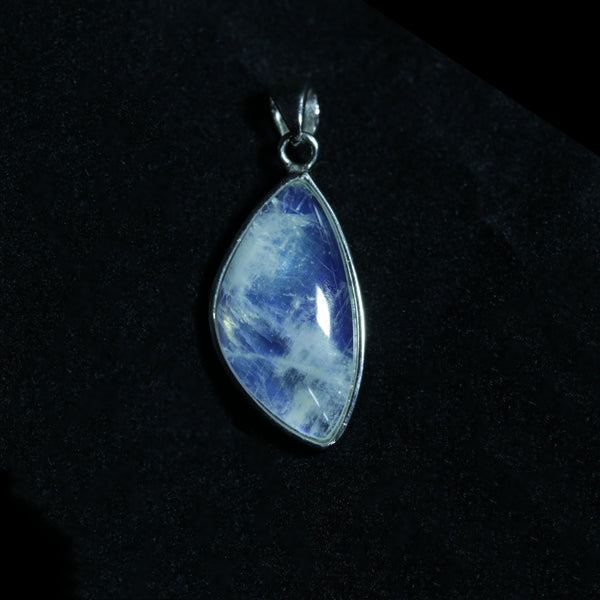 Moonstone Pendant - Far East Gems & Jewellery